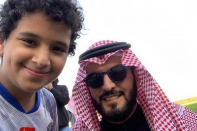 Saudi king Salman sons photo goes viral