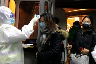 Medical examination of Indian sisters coming from China