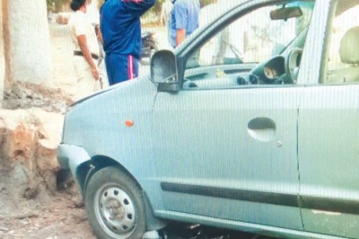 Saudi  woman learning to drive crushed Husband and child