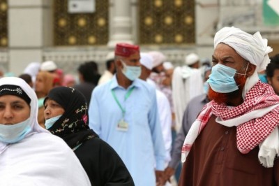 Coronavirus: Saudi Arabia suspends prayers at mosques