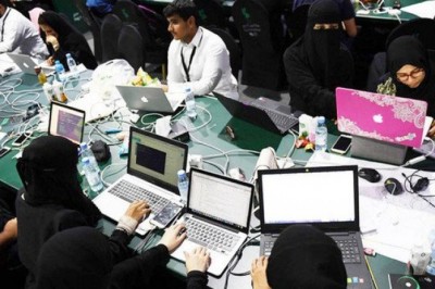 Allow foreign workers to work in any organization