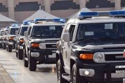 Police in Makkah region beef up foot patrols to catch coronavirus protocol violators