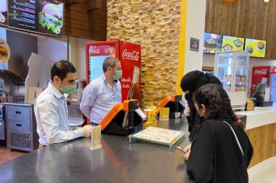 Rules to follow at Restaurants and Cafes in KSA